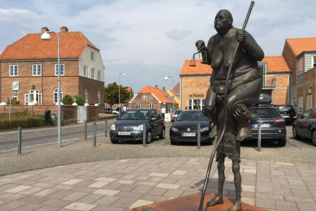 Hyggeligt Lille Lige Mellem Havnen Og Bytorv